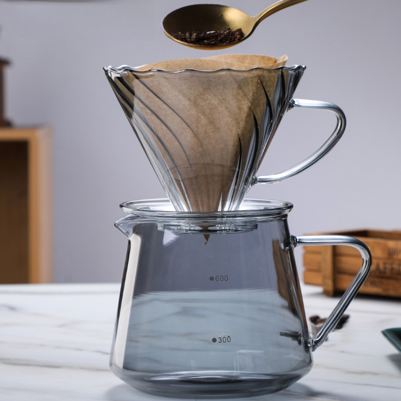Cafetière en verre avec filtre - Coffee Dripper V60 avis et prix